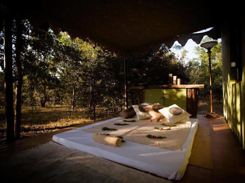 Singinawa Jungle Lodge Kanha Lagma Екстериор снимка